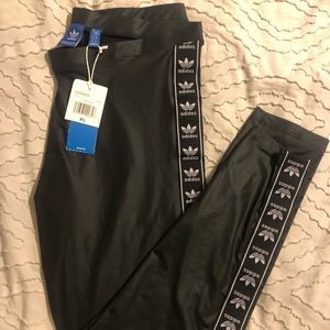 NWT Adidas trefoil leggings